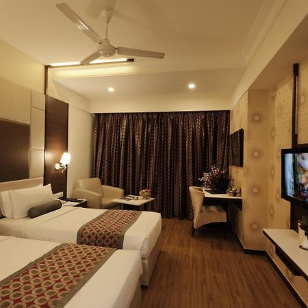 Hotel Pai Vista Mysore Eksteriør billede